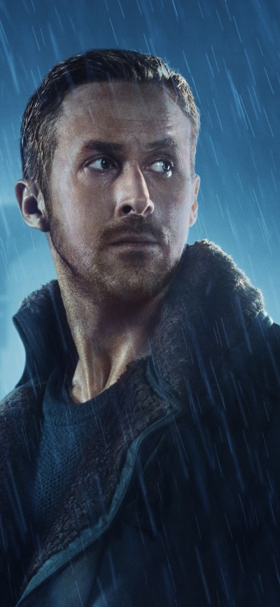 Ryan Gosling en tant que Officier K sous la pluie