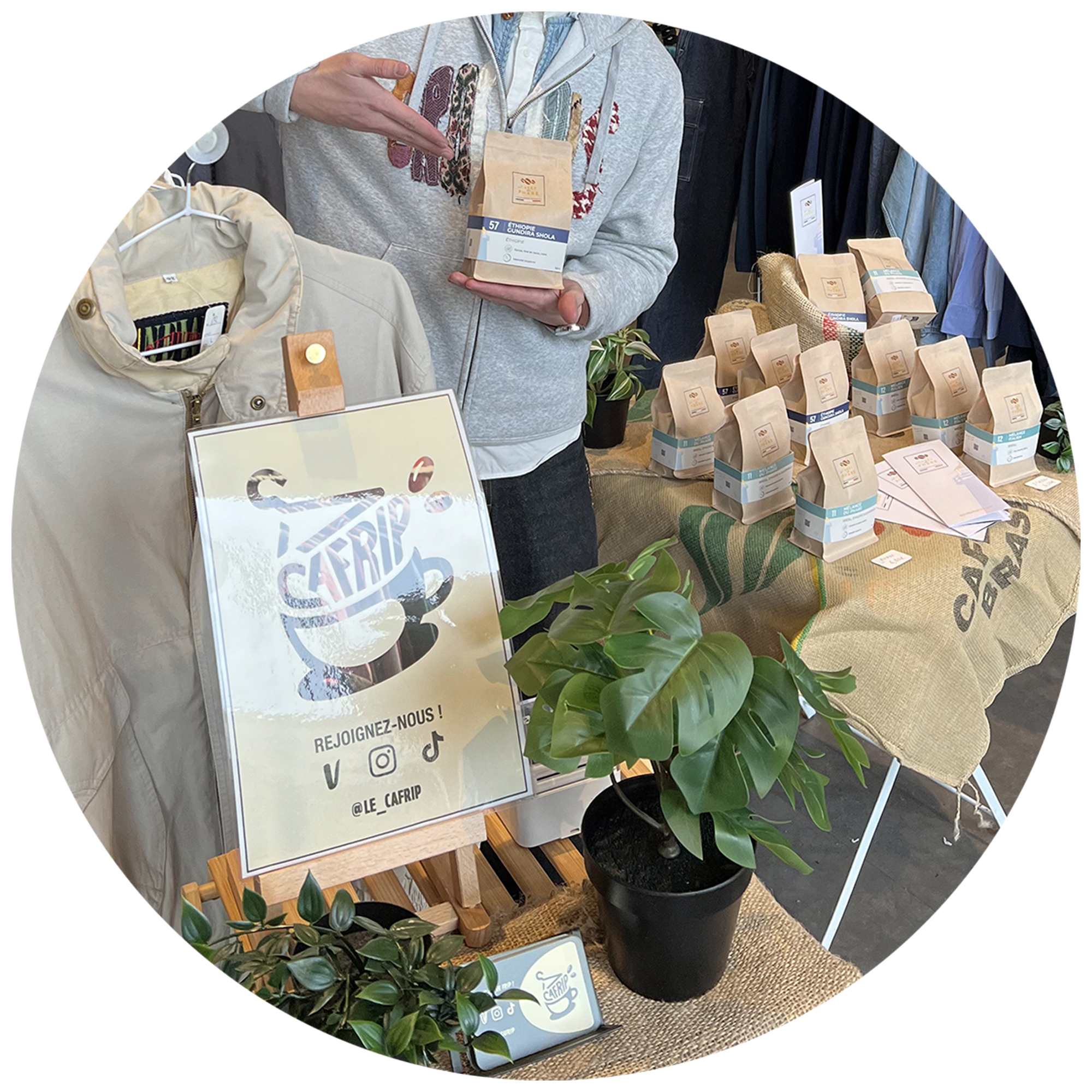 Cafrip stand
